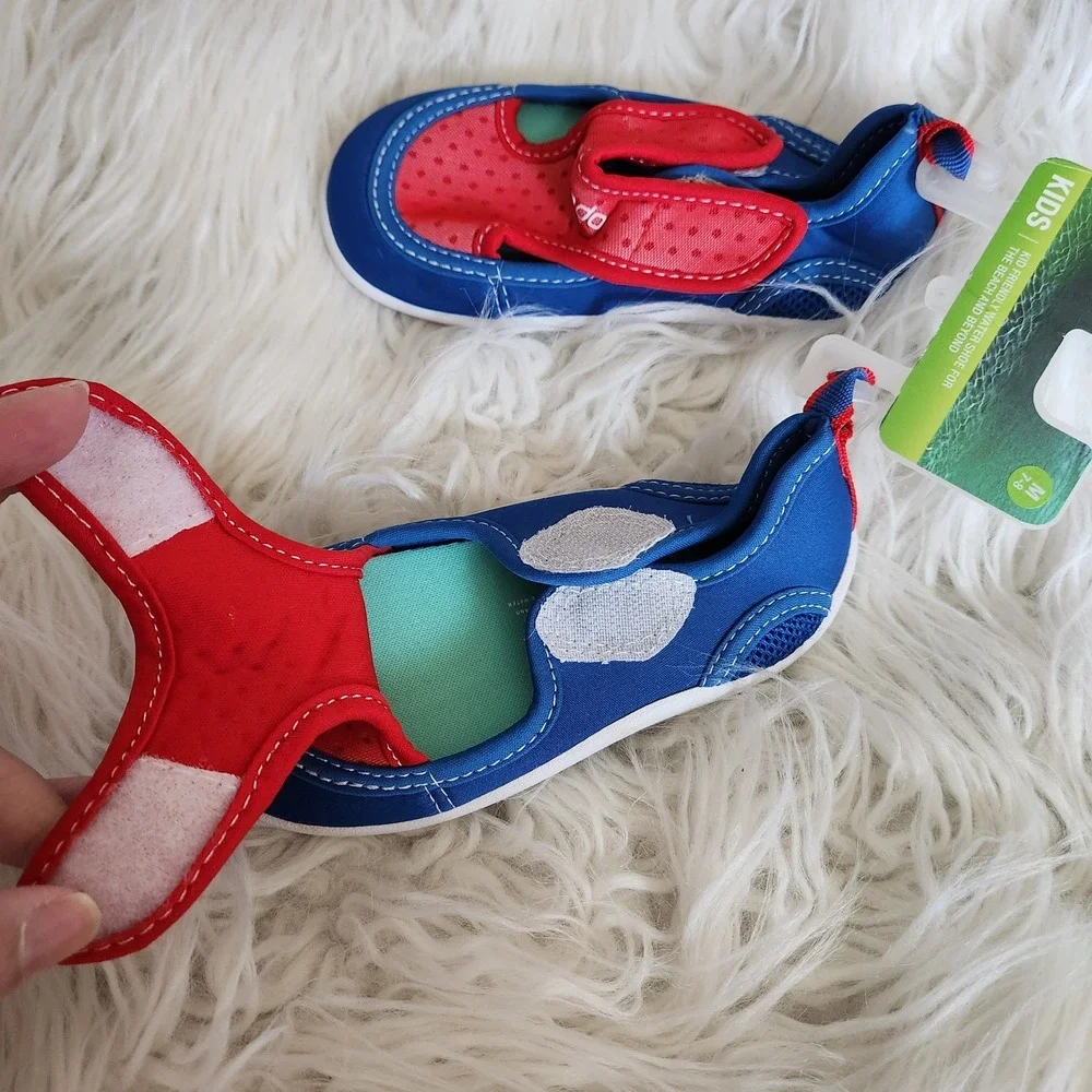 Speedo Hybrid Water Shoes Boys‎ Swim Shoes Blue & Red Sz M 7/8 Kids NWT
